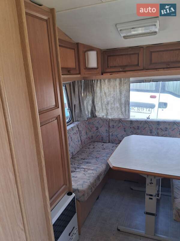 Прицеп дача Chateau 460 1993 в Львове