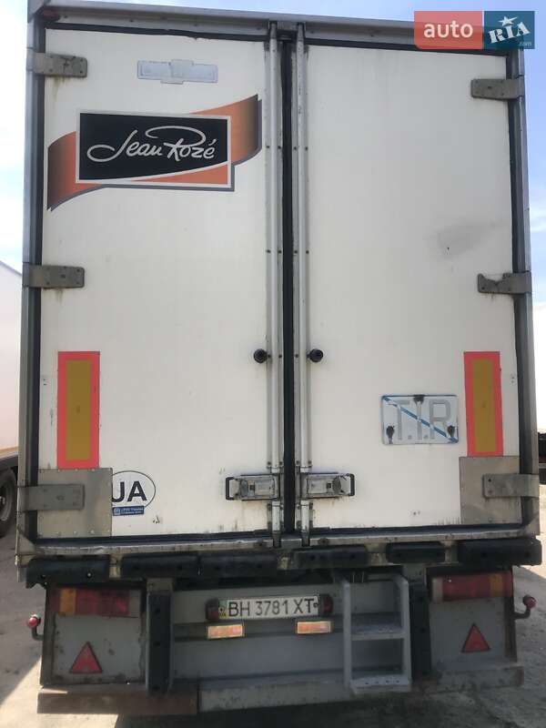 Рефрижератор полуприцеп Chereau 381 1996 в Одессе