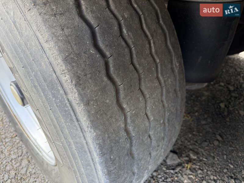 Рефрижератор напівпричіп Chereau C38 2006 в Сарнах