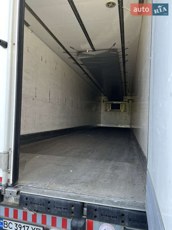 Рефрижератор полуприцеп Chereau Carrier 2008 в Львове