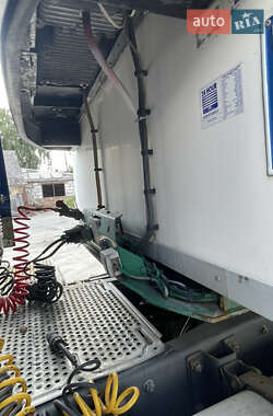 Рефрижератор полуприцеп Chereau Carrier 2002 в 