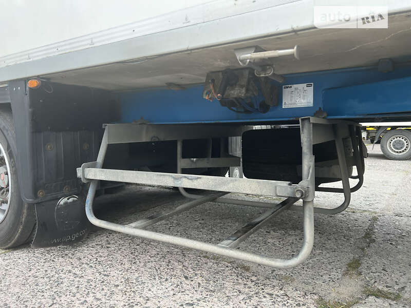Рефрижератор полуприцеп Chereau CD 382CHB 2010 в Львове
