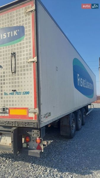 Рефрижератор напівпричіп Chereau CD 38 2009 в Рівному