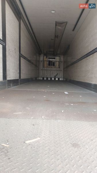 Рефрижератор напівпричіп Chereau CD 38 2009 в Рівному