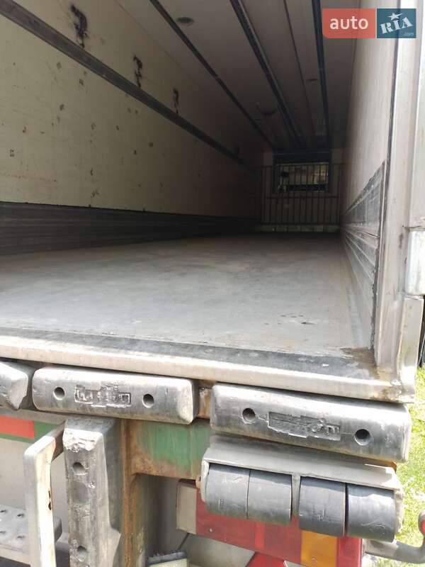 Рефрижератор полуприцеп Chereau CD381HB 2003 в Жмеринке