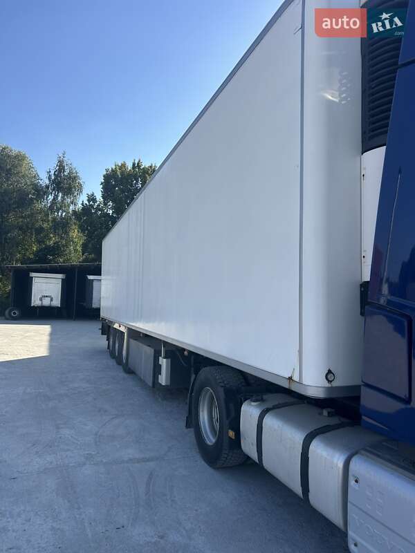 Рефрижератор полуприцеп Chereau Tecnogam 2000 в Киеве