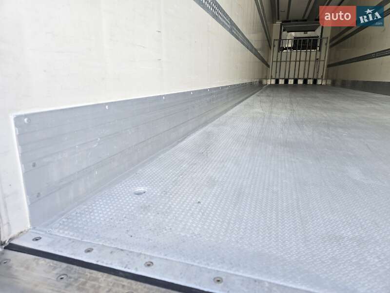 Рефрижератор полуприцеп Chereau ThermoKing 2014 в Виннице