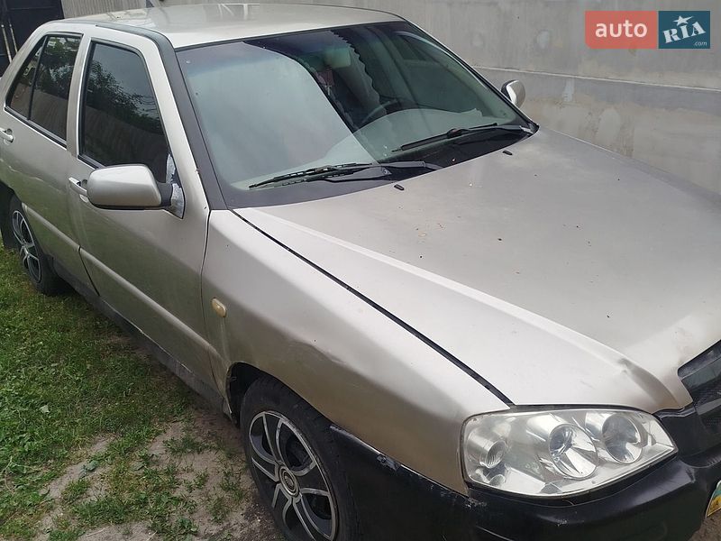 Лифтбек Chery A15 2007 в Радивилове