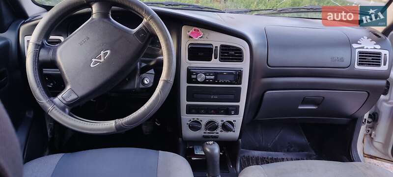 Седан Chery Amulet 2008 в Ржищеве