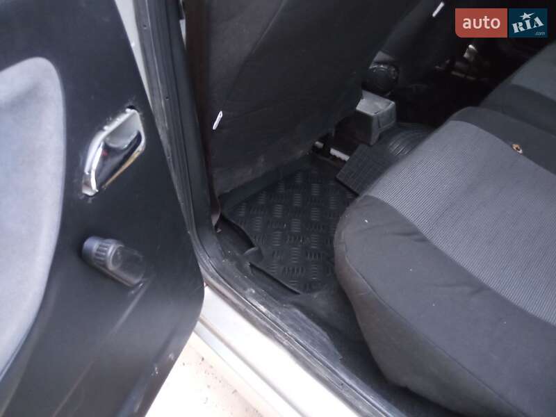 Седан Chery Amulet 2008 в Буську