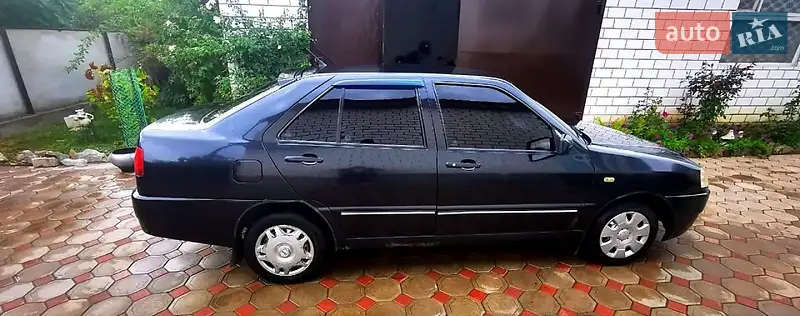 Chery Amulet