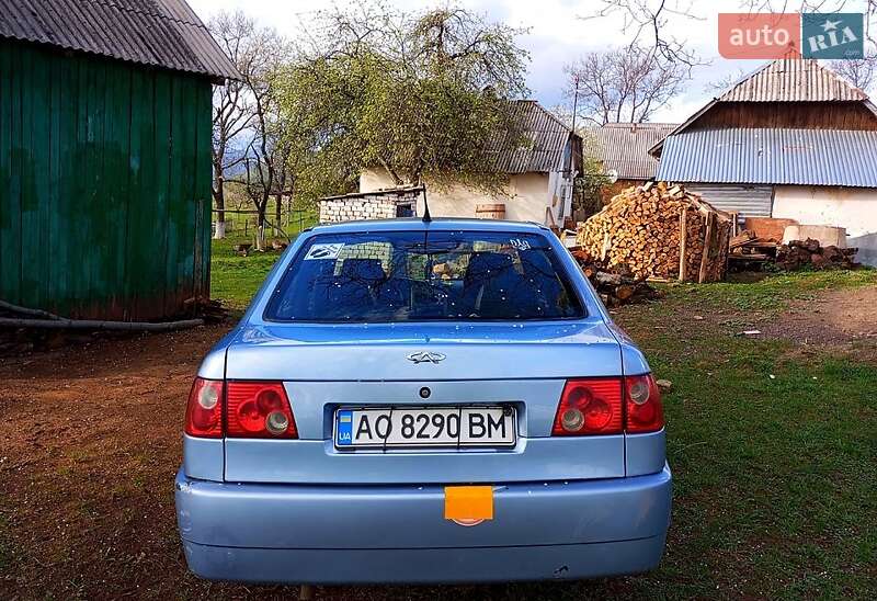 Седан Chery Amulet 2008 в Иршаве