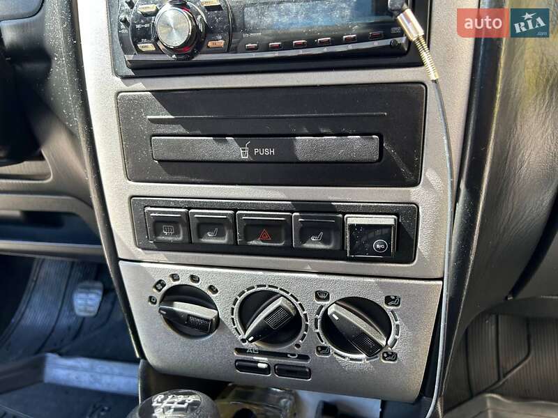 Седан Chery Amulet 2007 в Киеве