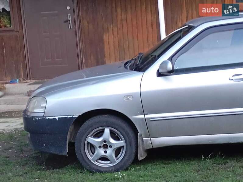 Седан Chery Amulet 2008 в Долині