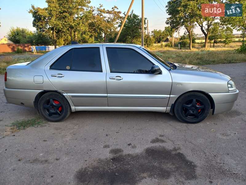 Седан Chery Amulet 2008 в Тараще