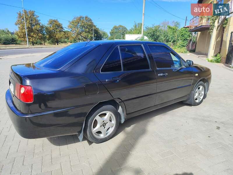 Седан Chery Amulet 2007 в Запоріжжі