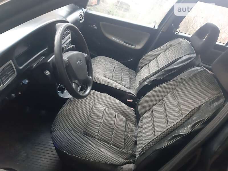Седан Chery Amulet 2008 в Хороле