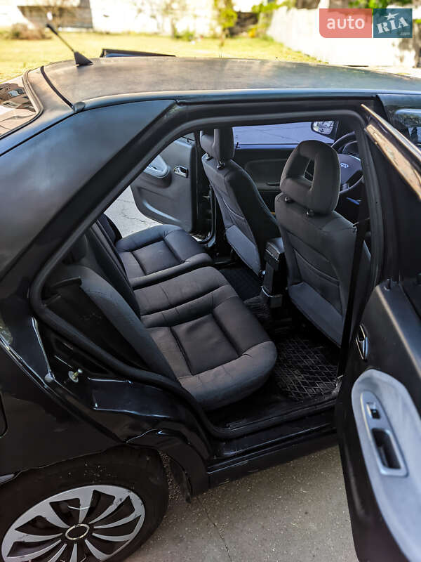 Седан Chery Amulet 2008 в Херсоне