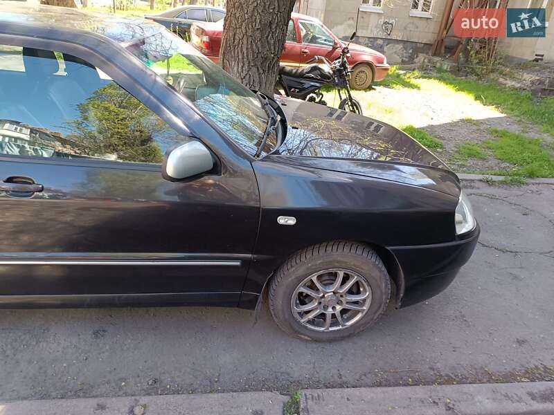 Седан Chery Amulet 2007 в Терновке
