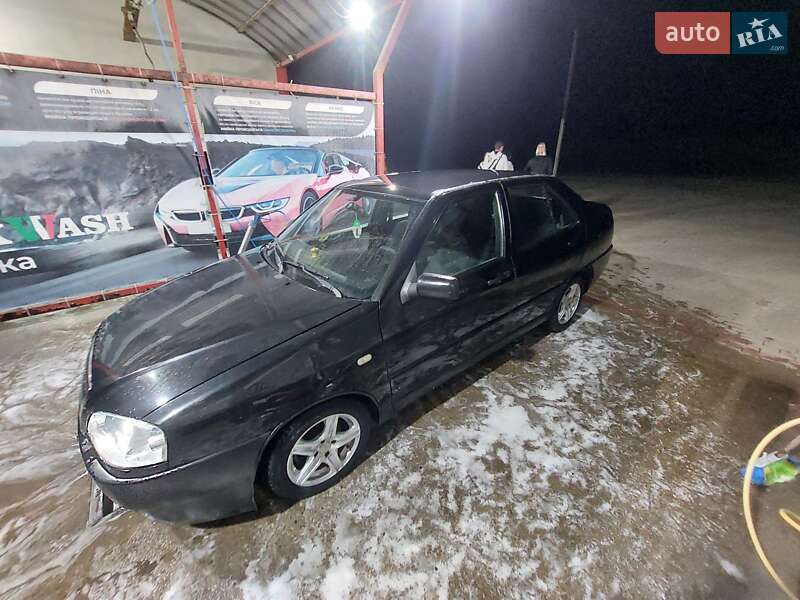 Седан Chery Amulet 2008 в Городенке