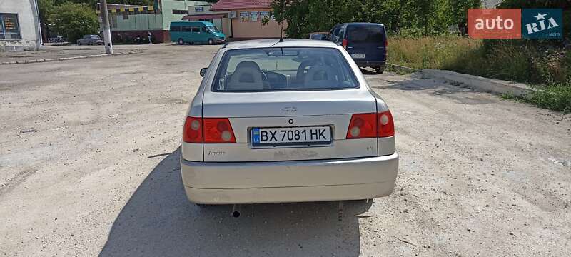 Седан Chery Amulet 2007 в Городке