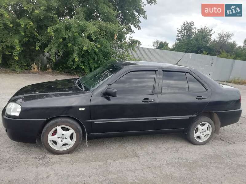 Седан Chery Amulet 2008 в Борщеве