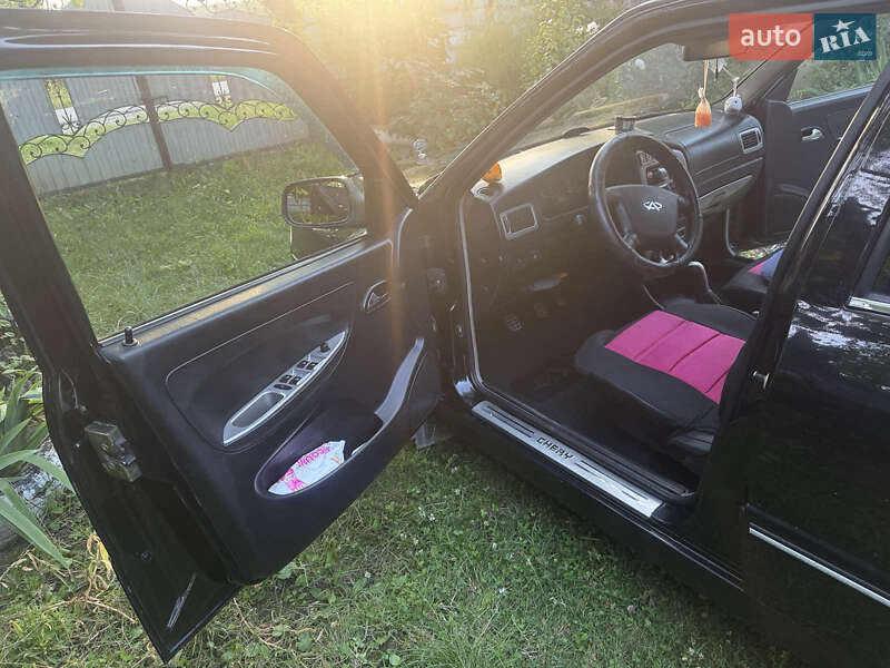 Лифтбек Chery Amulet 2011 в Мурованых Куриловцах