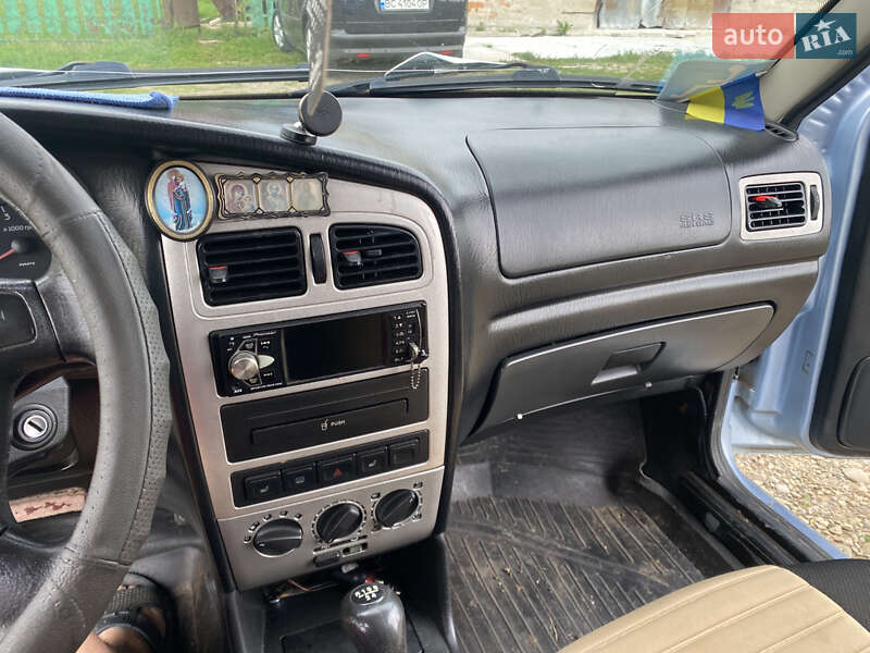 Chery Amulet 2007