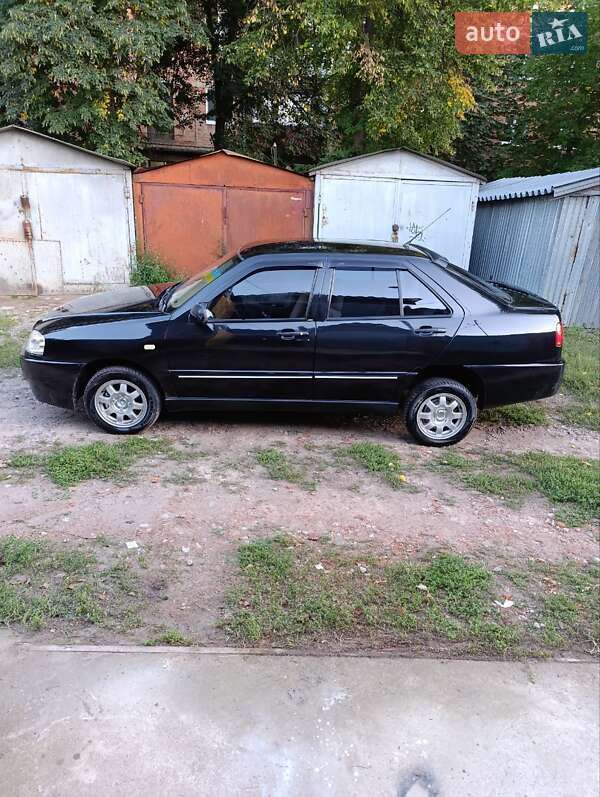 Седан Chery Amulet 2005 в Ромнах фото 5 Седан Chery Amulet 2005 в Ромнах