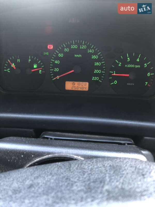 Седан Chery Amulet 2008 в Боровой