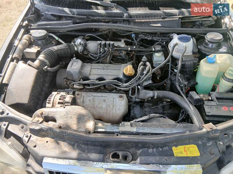Седан Chery Amulet 2008 в 