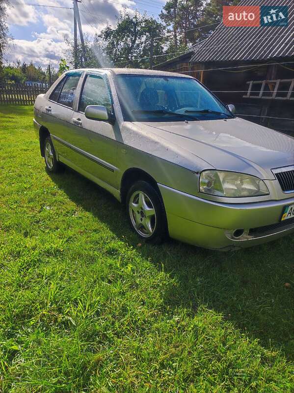 Седан Chery Amulet 2008 в Рокитном