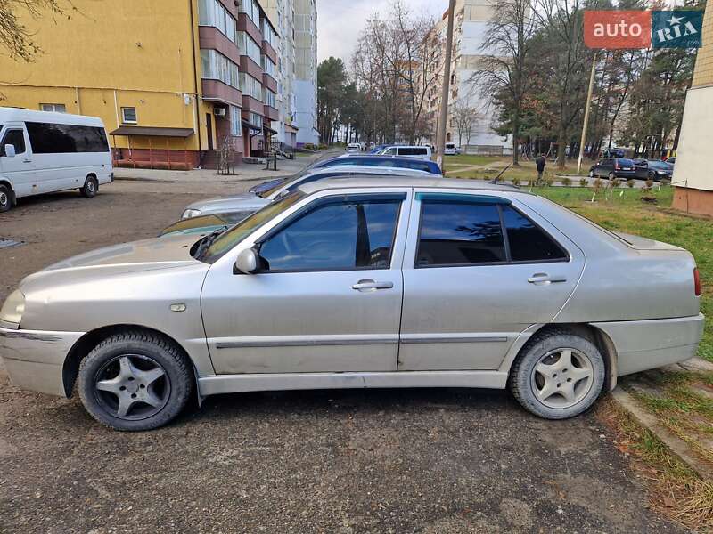 Седан Chery Amulet 2007 в Новояворовске