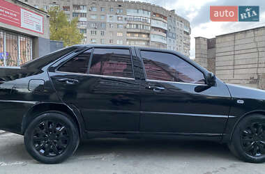 Ліфтбек Chery Amulet 2011 в 