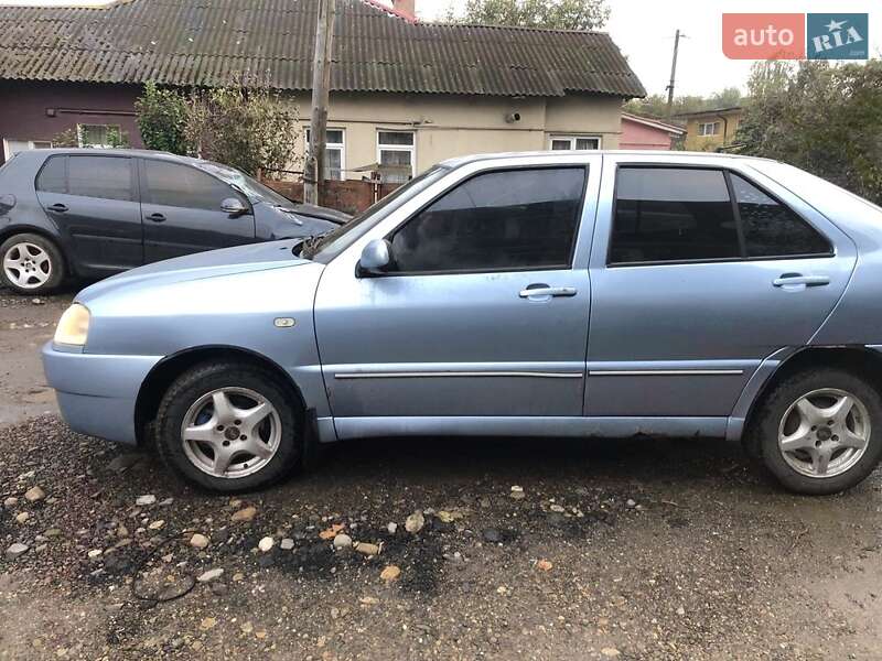 Седан Chery Amulet 2007 в Чернівцях