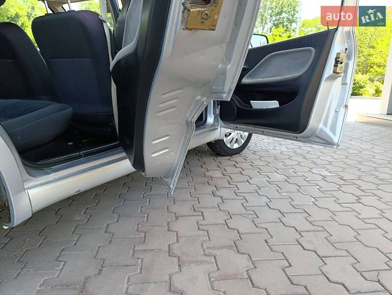 Ліфтбек Chery Amulet 2011 в Миколаєві фото 47 Ліфтбек Chery Amulet 2011 в Миколаєві