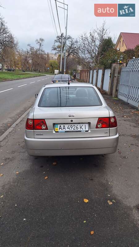 Седан Chery Amulet 2008 в Киеве