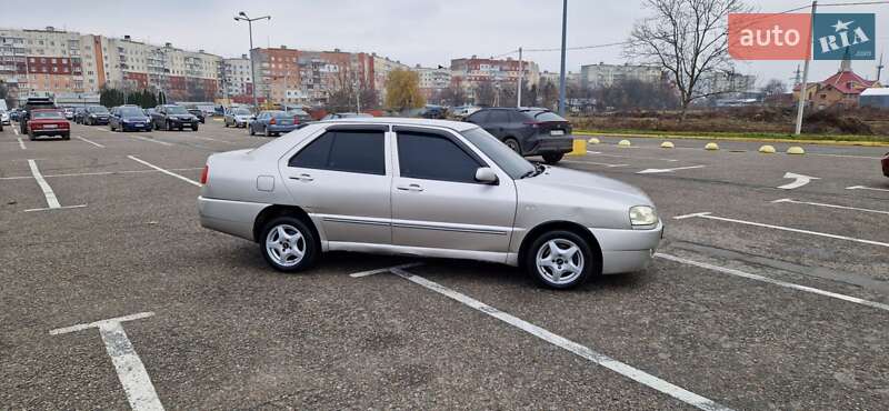 Седан Chery Amulet 2007 в Чернівцях