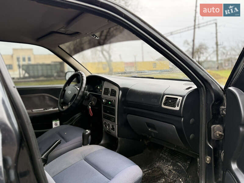 Седан Chery Amulet 2007 в Мирополі