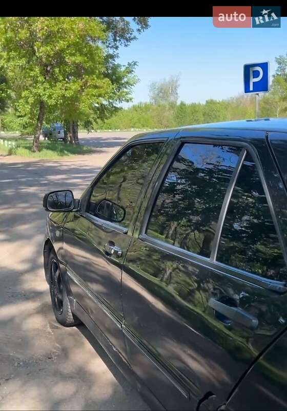 Седан Chery Amulet 2008 в Павлограді