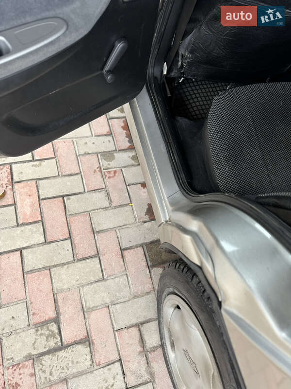 Седан Chery Amulet 2007 в Ромнах фото 8 Седан Chery Amulet 2007 в Ромнах