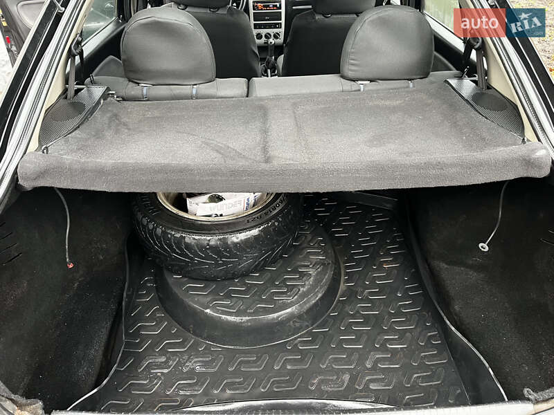 Седан Chery Amulet 2007 в Шепетівці