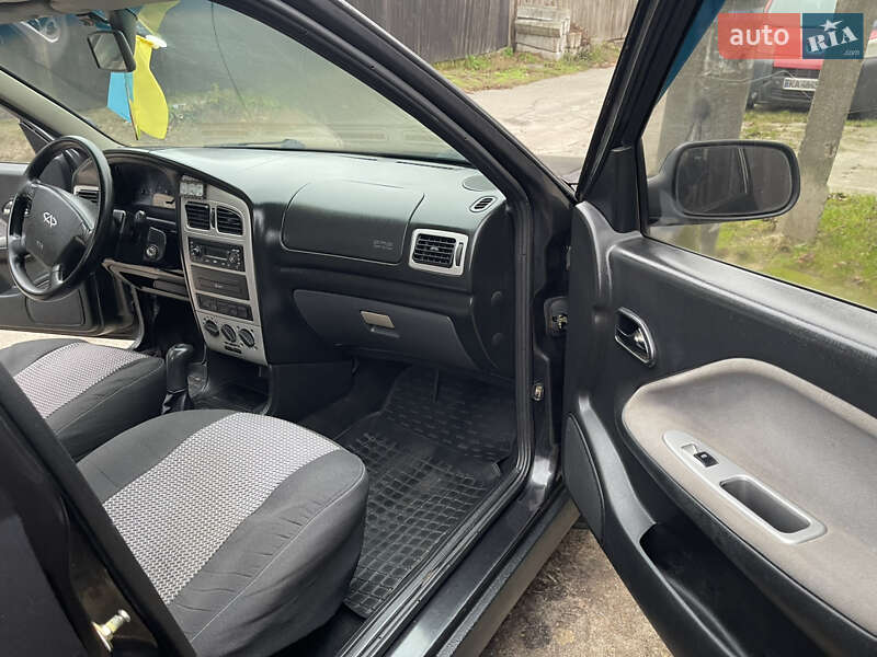 Седан Chery Amulet 2008 в Киеве