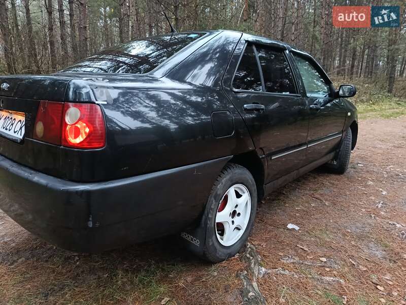 Седан Chery Amulet 2007 в Нетешине