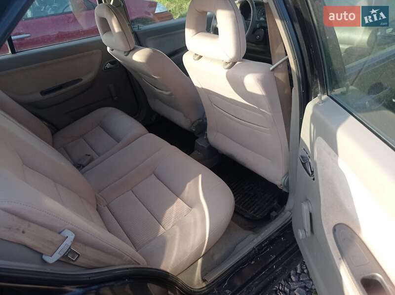 Седан Chery Amulet 2007 в Дубно