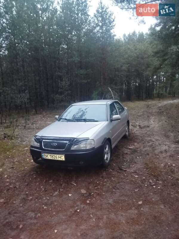 Седан Chery Amulet 2008 в Ровно