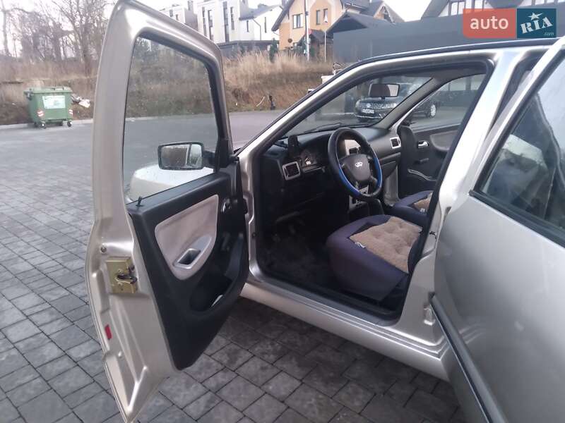 Седан Chery Amulet 2008 в Львове