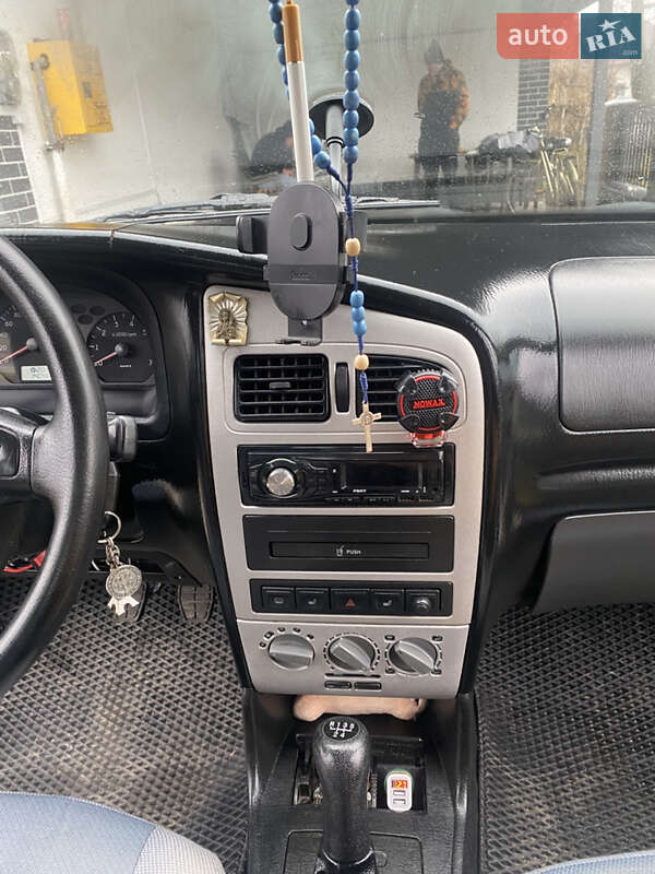 Седан Chery Amulet 2007 в Калуше
