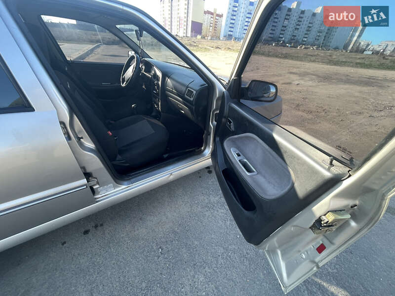 Седан Chery Amulet 2008 в Миколаєві