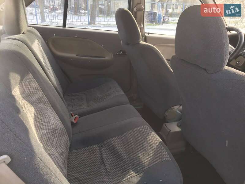 Седан Chery Amulet 2007 в Миколаєві